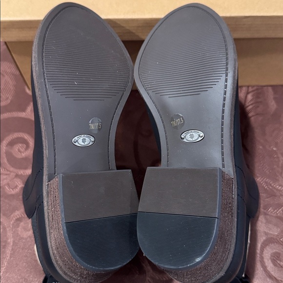 🍀 Lucky Brand “Bandene” Black Ankle Boots. Size 7 - Picture 9 of 15